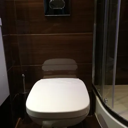View Premium For Rent Apartment Warsaw